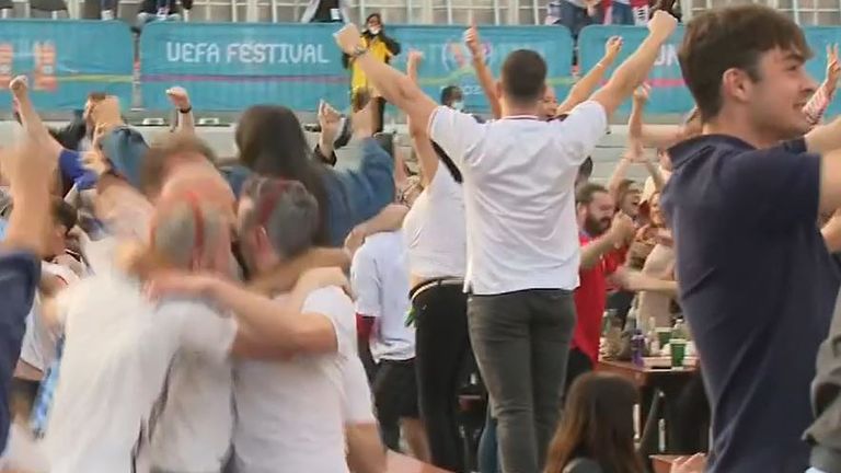 Fans go wild in Trafalgar Square as England score in first four minutes of Euro 2020 Quarter Final