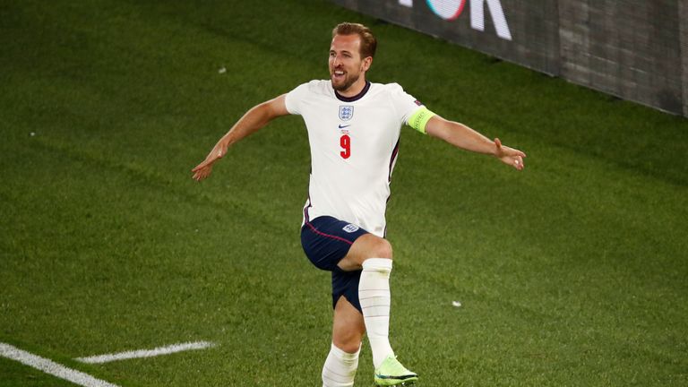 Euro 2020, England take 3-0 lead on semi-final Kane celebrates his second goal