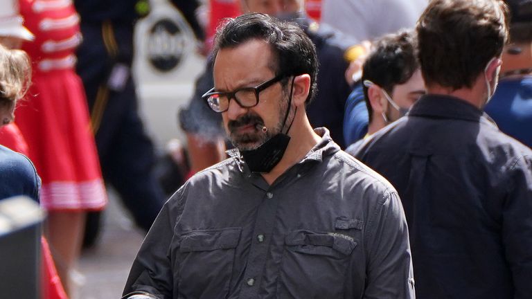 Sutradara James Mangold terlihat di lokasi syuting