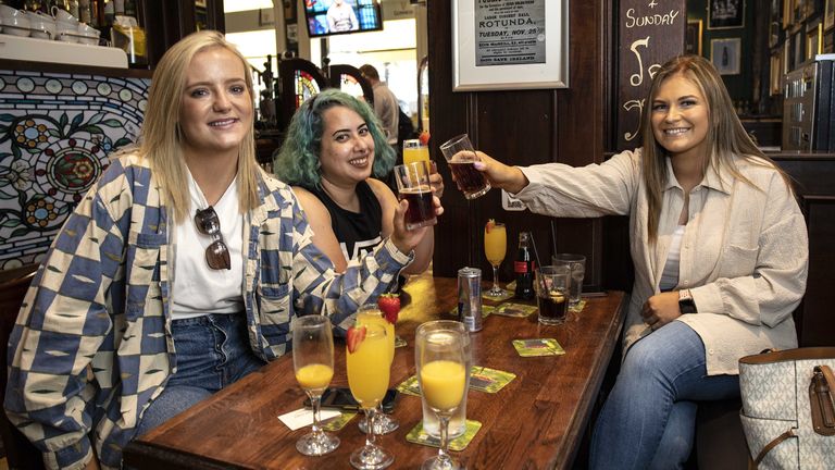 (L-R) Siobhan Kinsella, Debbie Maguire and Emma Darcy enjoying a drink in Slattery's Bar in Dublin