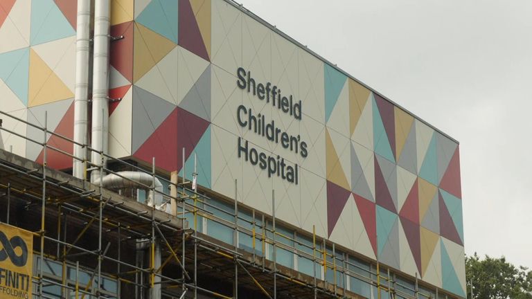 Sheffield Children&#39;s Hospital exterior