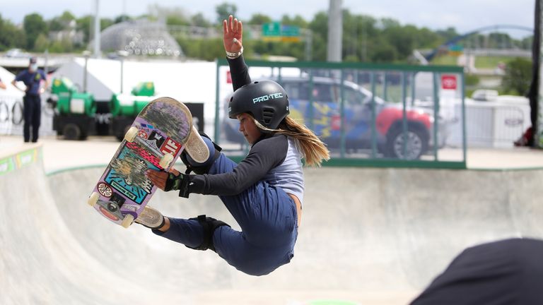 ik heb nodig Hoopvol Nutteloos Tokyo 2020: Olympic skateboarder Sky Brown has the world at her feet - aged  just 13 she is set to make history | UK News | Sky News