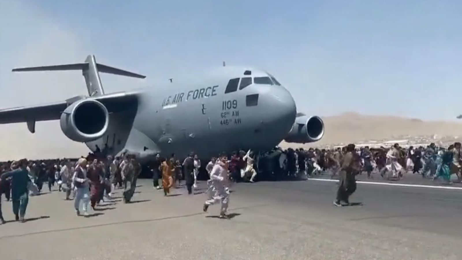 Human remains found in wheel well of US military plane after Kabul airport chaos - PakkiKhabar