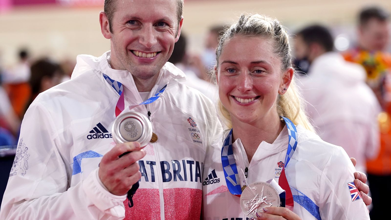 Tokyo Olympics: Laura Kenny Wins Cycling Madison To Become First ...