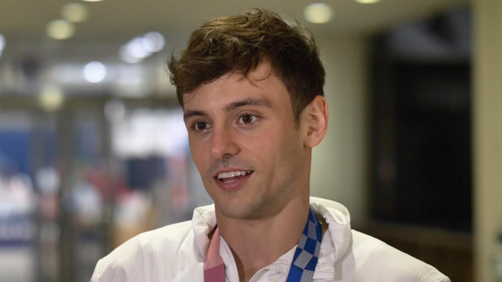 Tokyo Olympics: Tom Daley on medals, knitting, and his son ...