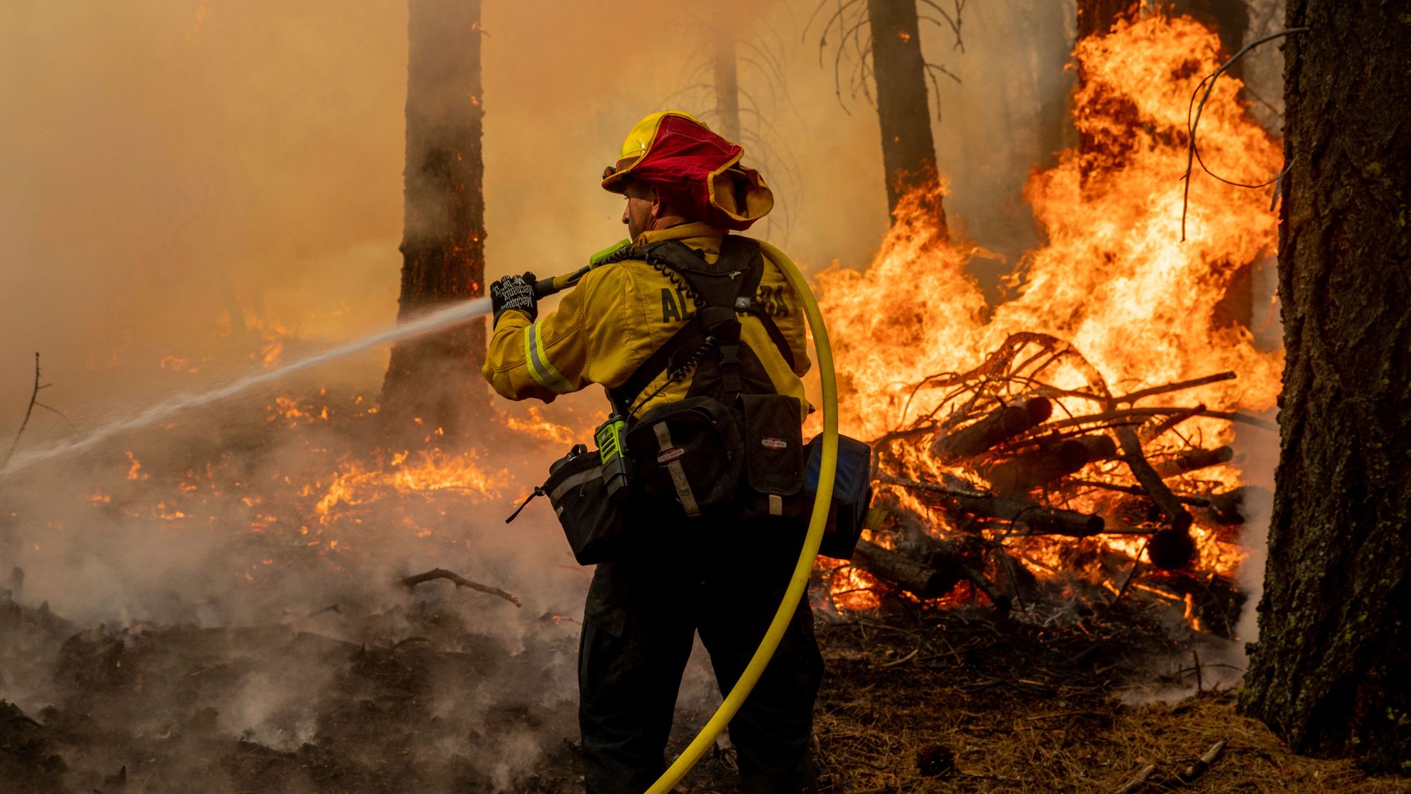 Incendies de forêt en Californie : des milliers de personnes évacuées