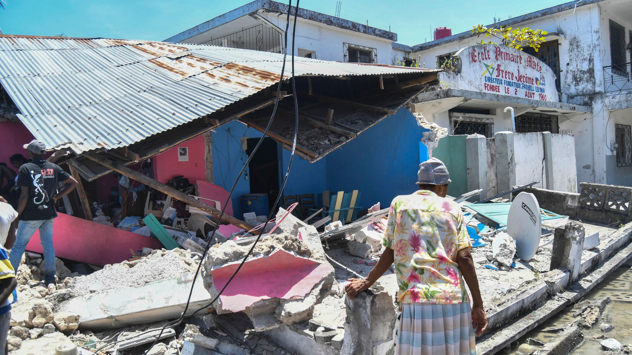 Cincunri Sakia Haiti earthquake Towns destroyed and hospitals
