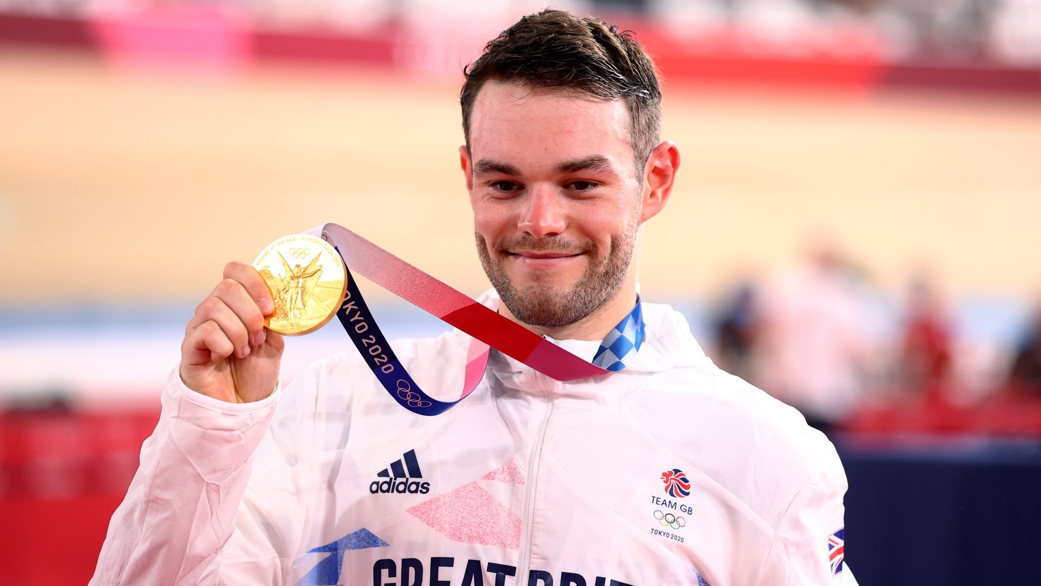 Tokyo Olympics Matt Walls wins omnium cycling gold as Team GB pick