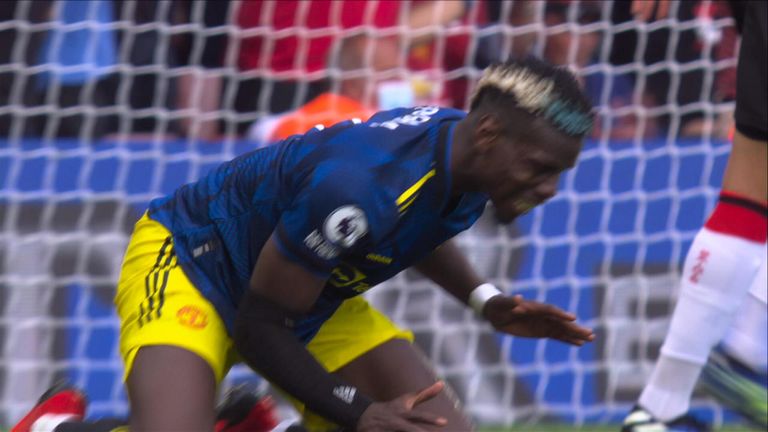 Shot P Pogba (59) Southampton 1 - 1 Manchester Utd