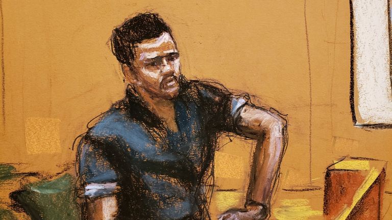 Court sketch of witness Anthony Navarro testifying at R Kelly&#39;s trial