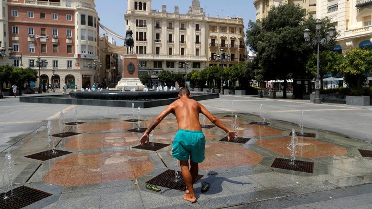 スペイン南部の都市コルドバの一時的な気温記録