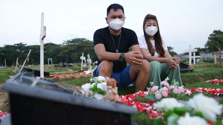 The parents of baby Beverly Marlein, Erik Alexander and Tirza Manitik