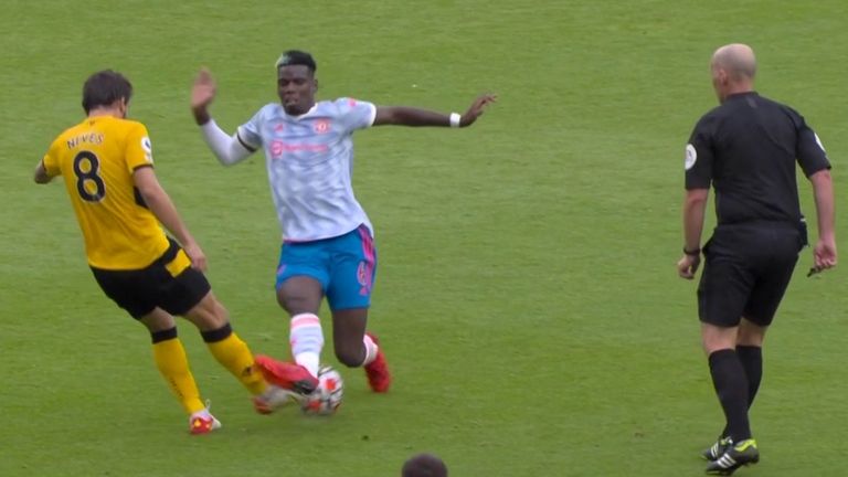 Ref Watch: Did Pogba foul Neves?