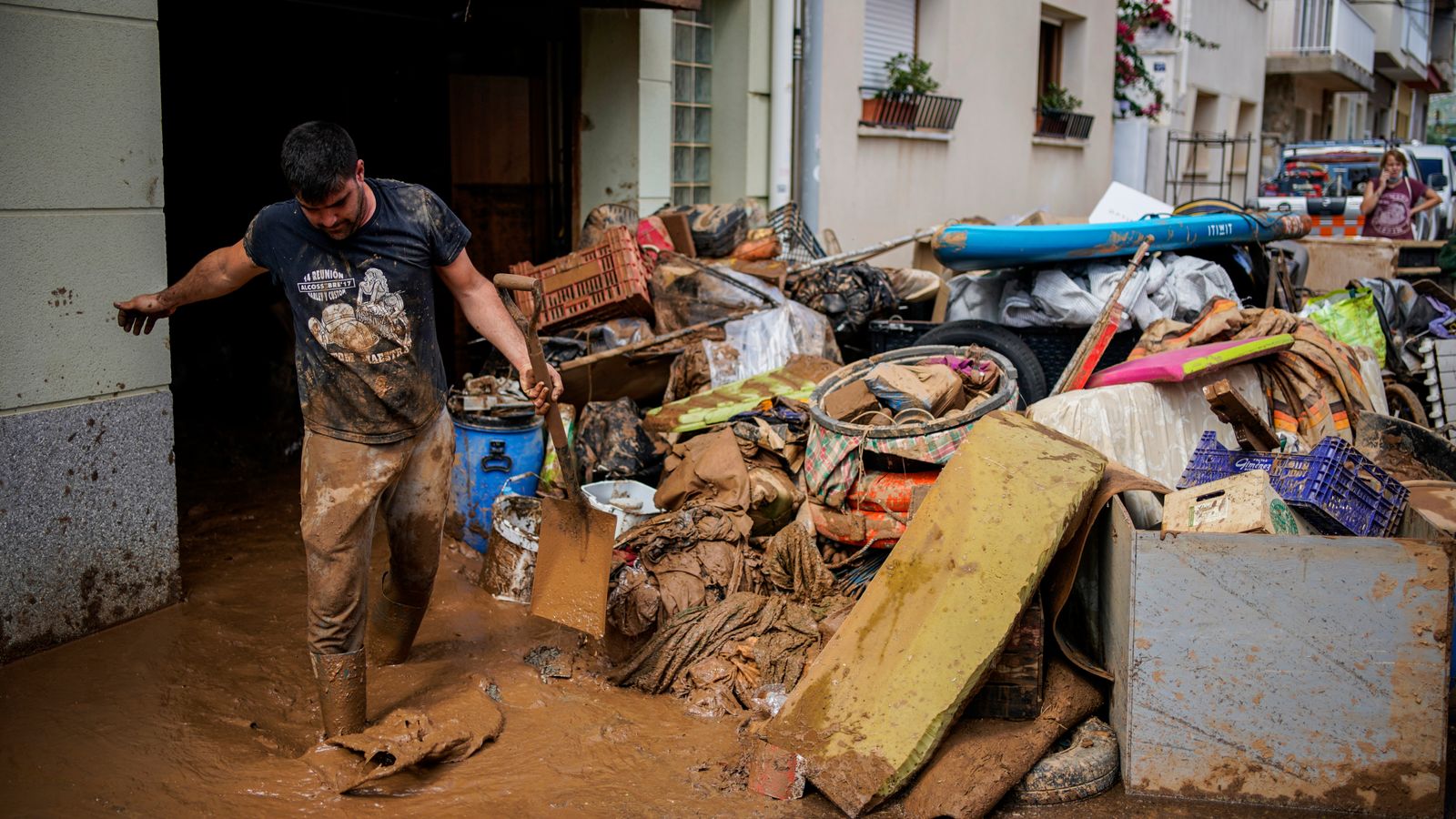 Spain Intense flooding sees cars swept into Mediterranean Sea and