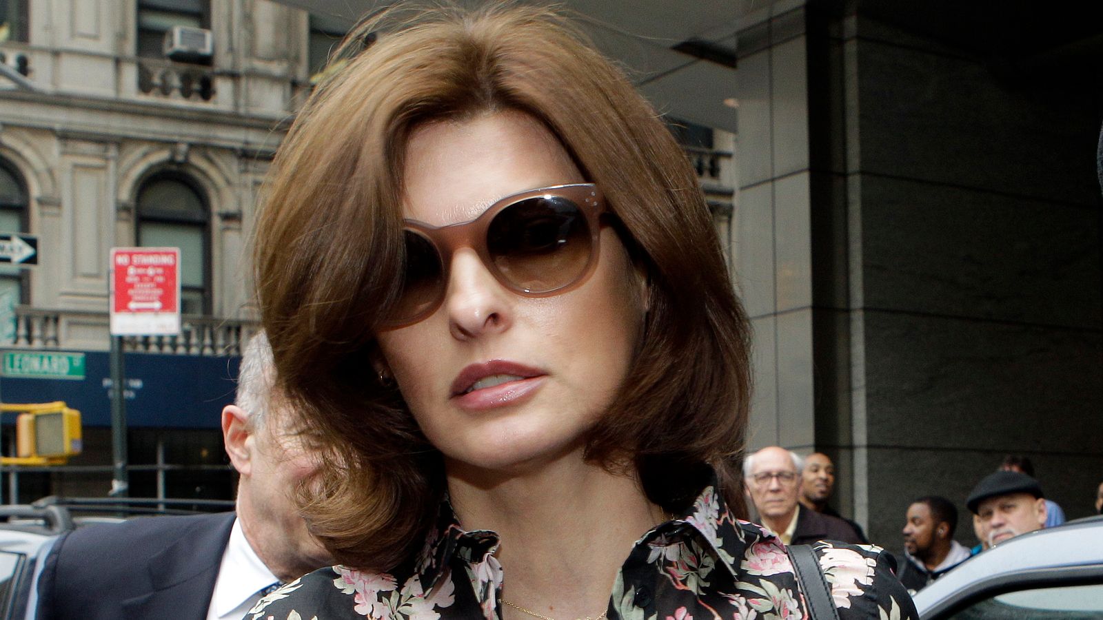 Linda Evangelista: Supermodel opens up after being left 'permanently ...