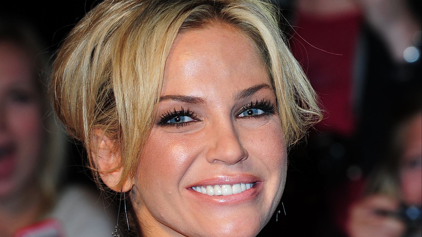 Sarah Harding: Breast cancer charities share signs and symptoms following Girls Aloud star’s death