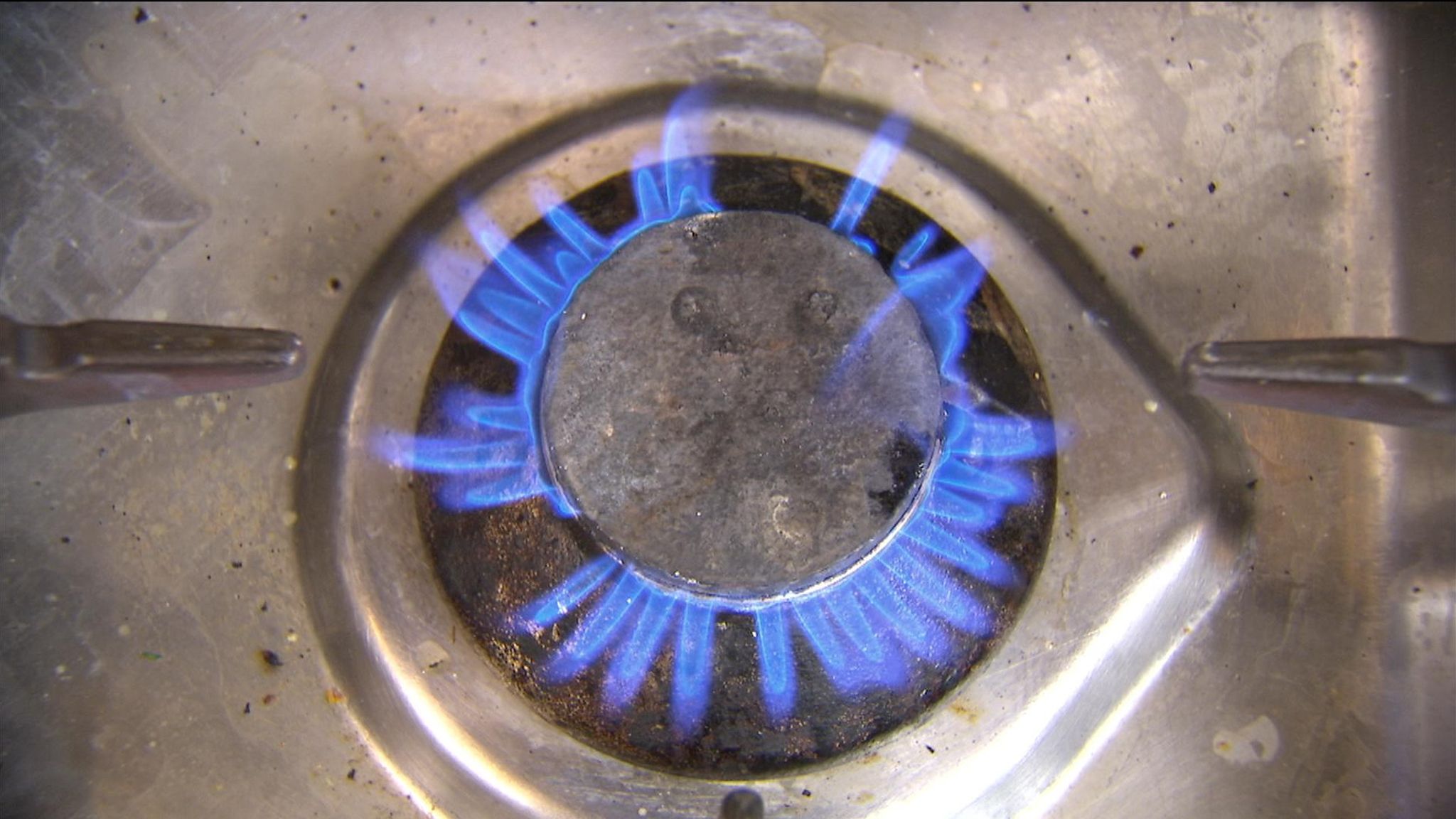 Energy Crisis What Do You Do If Your Energy Supplier Goes Bust And