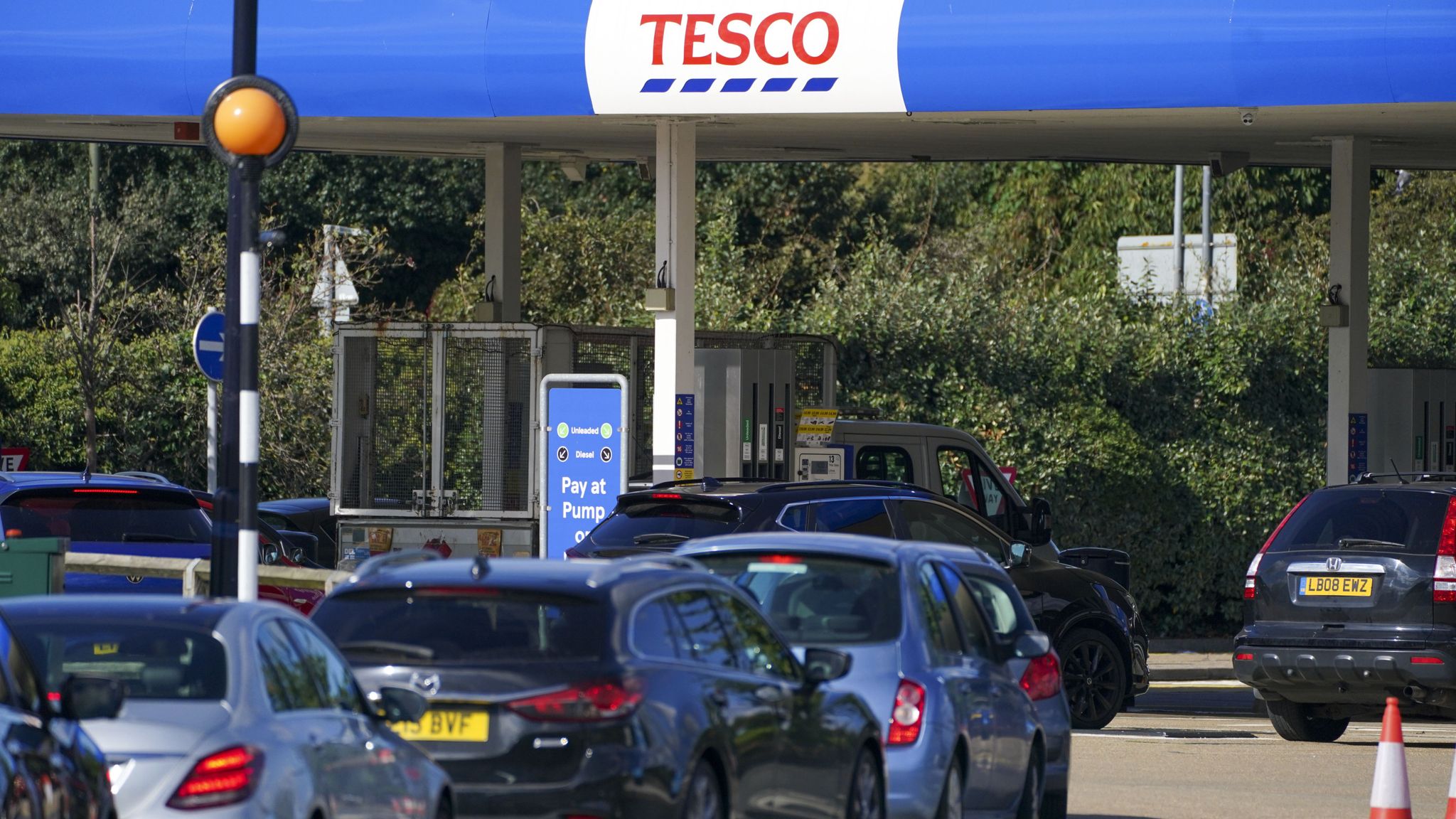 tesco-says-1-600-jobs-at-risk-as-overnight-re-stocking-roles-scrapped