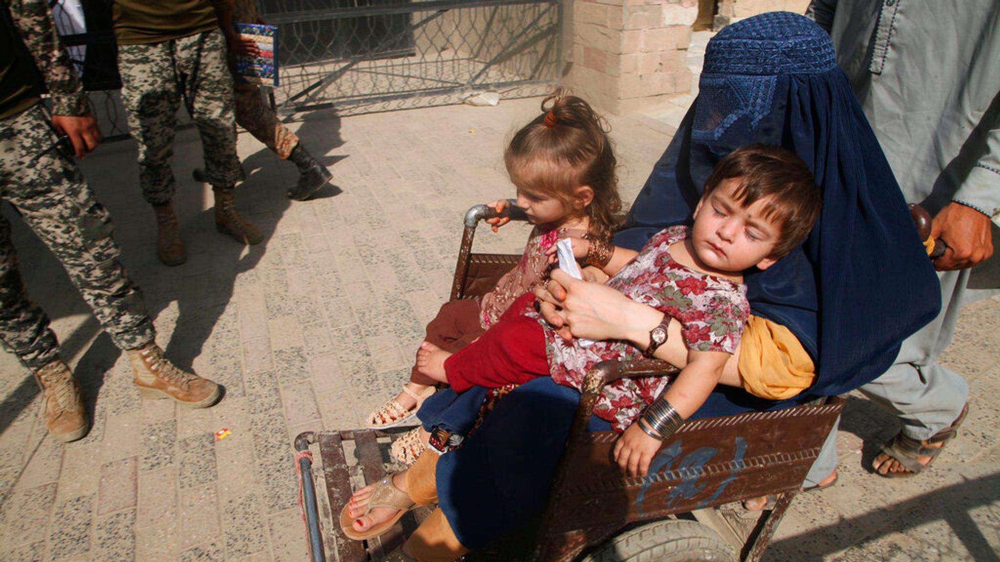 Afghanistan Taliban fighters armed with knuckle dusters and whips