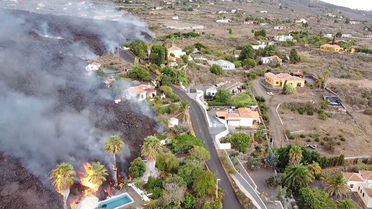 Une vue aérienne de la lave du volcan le 20 septembre 2021, à La Palma, Santa Cruz de Tenerife, Îles Canaries (Espagne).  Photo : AP