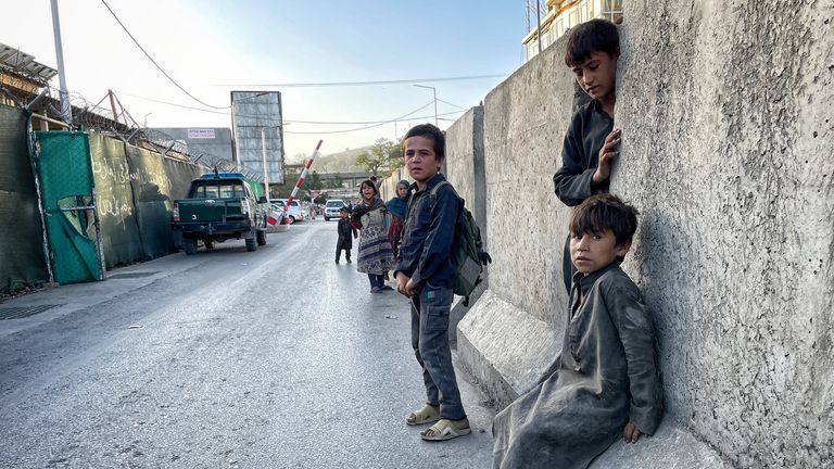 Street children at the Taliban checkpoint