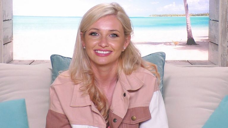 Amy Hart in Love Island in 2019. Pic: ITV/Shutterstock