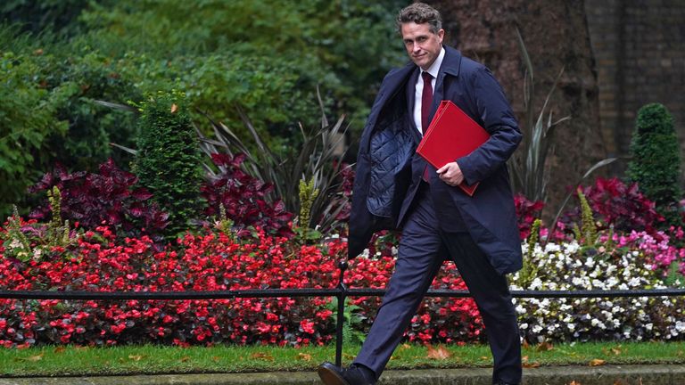Education Secretary Gavin Williamson arrives in Downing Street, London, ahead of the government&#39;s weekly Cabinet meeting. Picture date: Tuesday September 14, 2021.