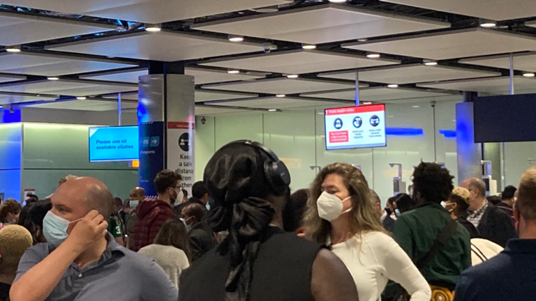 Long queues at Heathrow were caused by e-gates going down