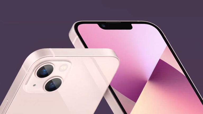 Das iPhone 13 hat ein neues Dual-Kamera-Array, das diagonal ausgerichtet ist