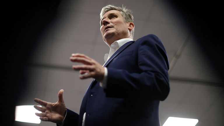 Britain&#39;s Labour Party leader Keir Starmer speaks to members of the media during the party&#39;s annual conference, in Brighton, Britain, September 27, 2021. REUTERS/Hannah McKay
