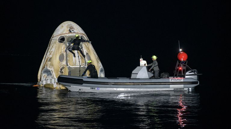 A splashdown of a Dragon capsule. Pic: NASA