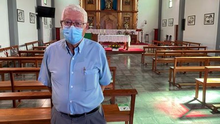 Padre Domingo Guerra&#39;s church is a refuge for those that have fled their homes