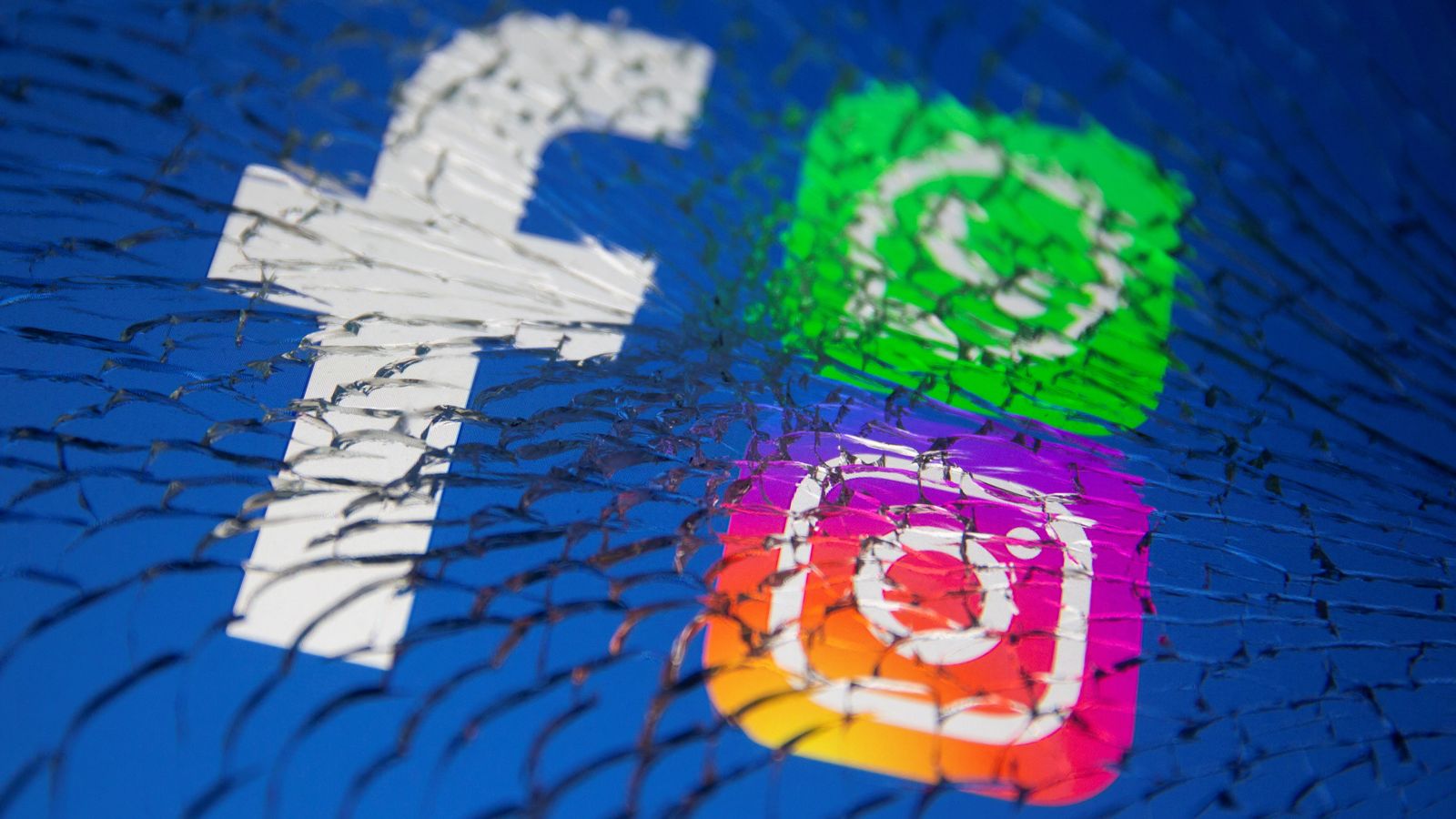 Facebook reportedly planning to rebrand the company with name change