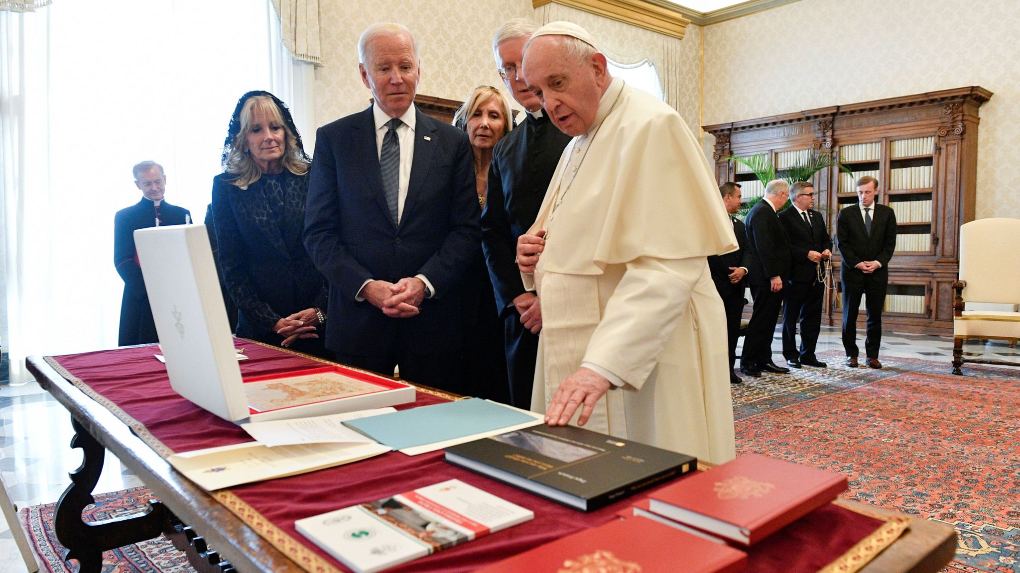 US President Biden Hails Pope S Leadership In Fighting Climate Crisis   Skynews Pope Biden Vatican 5563983 