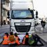 Insulate Britain activists block a road during a protest in London, Britain October 25, 2021. REUTERS/Henry Nicholls
