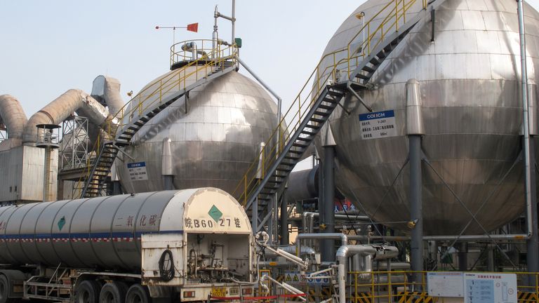 Carbon dioxide storage tanks