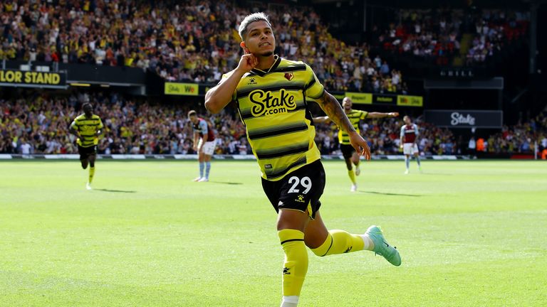 Soccer Football - Premier League - Watford v Aston Villa - Vicarage Road, Watford, Britain - August 14, 2021 Watford&#39;s Cucho Hernandez celebrates scoring their third goal REUTERS/David Klein EDITORIAL USE ONLY. 