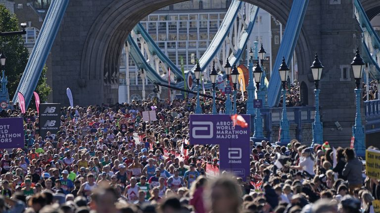 Runners cross Tower Bridge