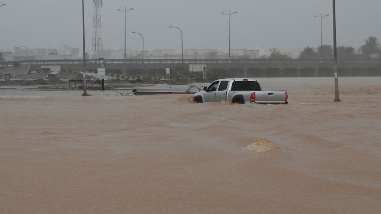The authorities in Oman have continued to warn the public about flooding