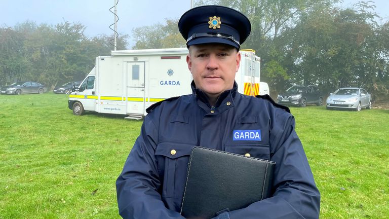 Picture shows - Inspector John Fitzgerald.
Gardai search a wooded area of Brewel East, on the Kildare/Wicklow border for the remains of Deirdre Jacob who disappeared over 20 years ago.
PIcture sent in by Stephen Murphy 