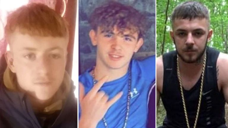 LT - RT - Mason Hall,, Martin Ward and Ryan Geddes


Three teenagers who died when the car they were travelling in hit a tree have been named by police.
Martin Ward, 18, of Swallownest, Rotherham; Mason Hall, 19, of Woodhouse, Sheffield; and Ryan Geddes, 19, of Kiveton Park, Rotherham, died after a white Ford Fiesta left Kiveton Lane in Kiveton Park on Sunday.