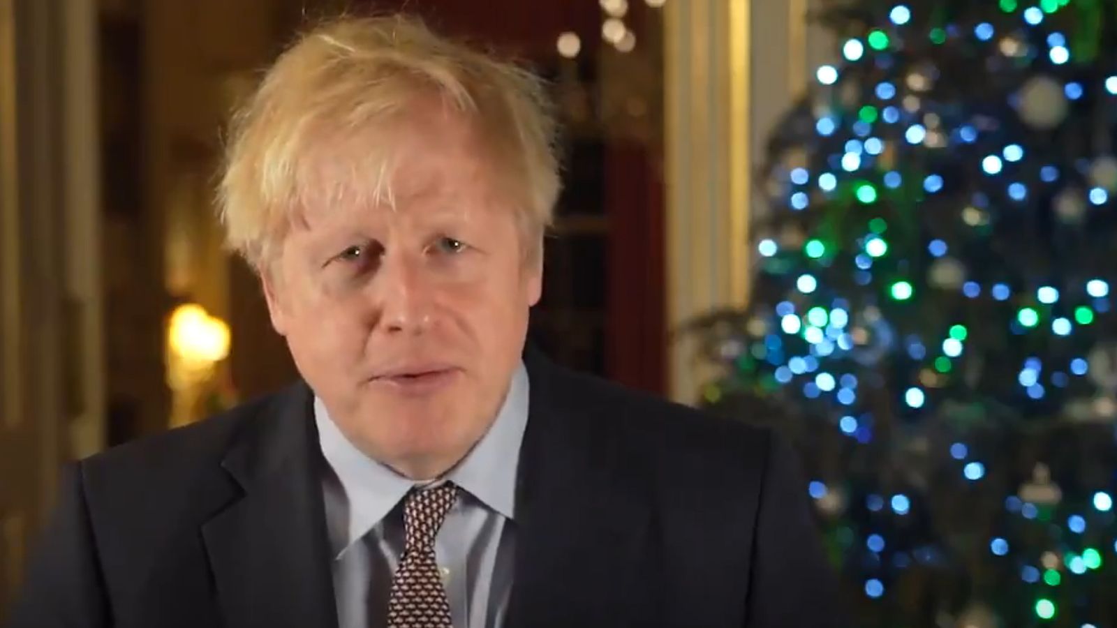 Boris Johnson PM mengatakan ‘Lanjutkan Natal’ dan menampar Scrooge Harries pada rencana pesta |  Berita Politik
