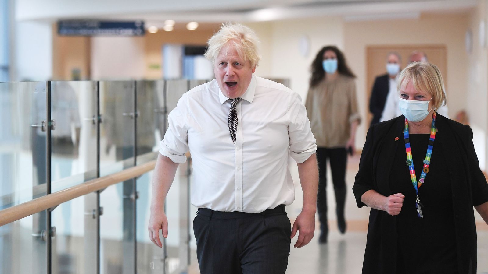 skynews boris johnson no mask 5577265