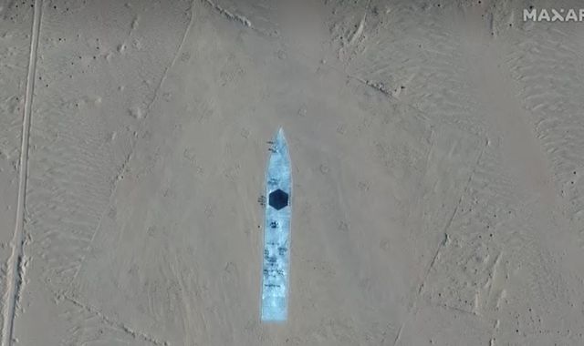 Satellite images reveal China has built mock-up US Navy warships in remote desert - Radio Exe