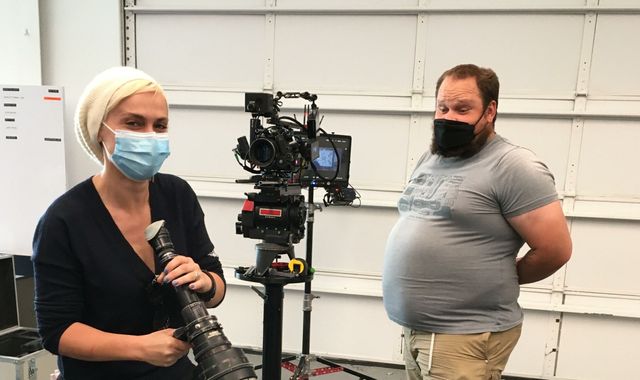 Alec Baldwin film shooting: Ex-Rust crew member says he 'never felt as close to death' on a set as he did in days before Halyna Hutchins shooting - Vimarsana News