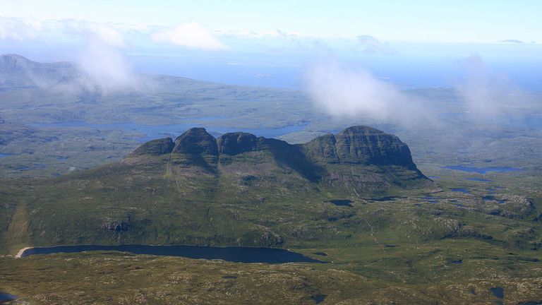 An aerial picture of the Assynt-Coigach area, with the summit of Suilven in the middle of the image. Pic: Dde0apb/Wikicommons