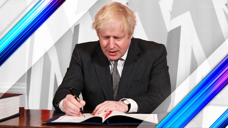 Boris Johnson signs the Brexit trade deal