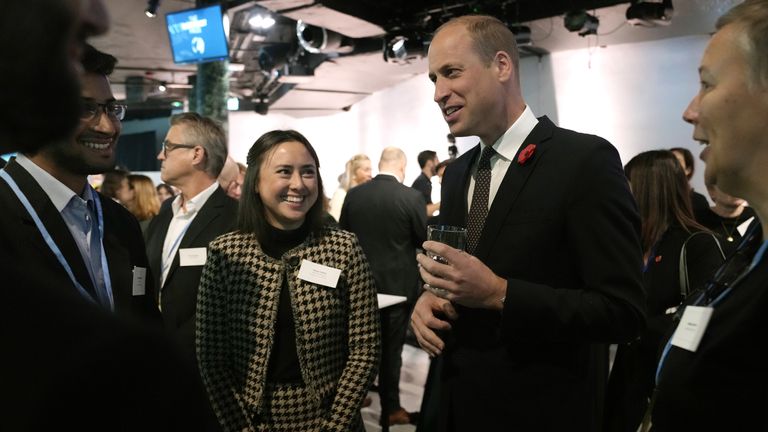 The Duke of Cambridge speaks with prize winner for Fix our Climate, Vaitea Cowan, (center left) and other finalists and winners from The Earthshot Prize during a meeting at the Glasgow Science Centre, during the Cop26 summit in Glasgow. Picture date: Tuesday November 2, 2021.

