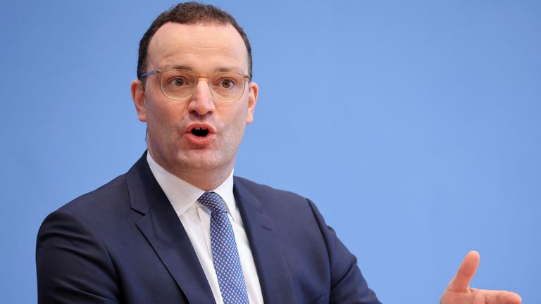 Germany&#39;s acting Health Minister Jens Spahn speaks at a news conference on Germany&#39;s coronavirus disease (COVID-19) situation and vaccination with Moderna and BioNTech, in Berlin, Germany November 22, 2021. REUTERS/Christian Mang
