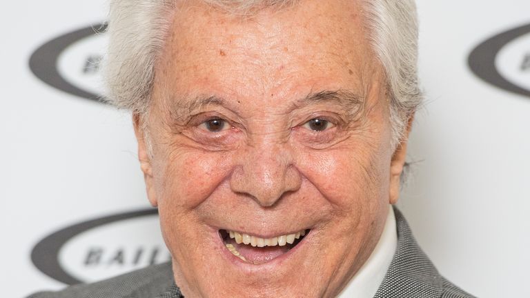 Lionel Blair arriving for the Oldie of the Year awards at Simpson&#39;s in the Strand, in London.